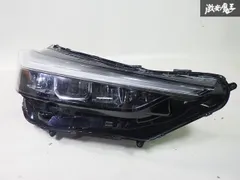 ホンダヴェゼルヘッドライト右点灯確認済 すり傷のみ