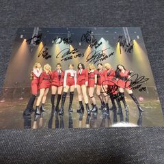 TWICE 直筆サイン入り 大判写真 20×25 ナヨン ジョンヨン モモ サナ ジヒョ ミナ ダヒョン チェヨン ツウィ