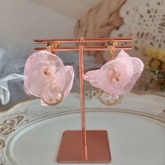 ひらひらイヤリング