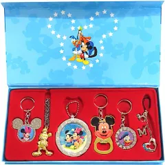 【中古】キーホルダー 集合(等身ゴールドミッキー) キーホルダーセット 「ディズニー」 香港限定