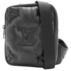 LOUIS VUITTON(ルイ・ヴィトン) Louis Vuitton 2054 アシンメトリカル・スリングバッグ ボディバッグ ショルダーバッグ クロスボディ レザー ブラック黒 ブラック金具 M68773 メンズ 40803000840【アラモード】