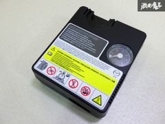 【動作OK！】 マツダ 純正 エアコンプレッサー エアーコンプレッサー 空気入れ タイヤ空気充填 車載工具 車載機 アウトドア 即納 棚