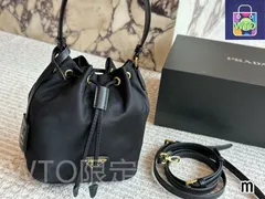 【今日特価】Prada プラダ ナイロンバケットバッグ新シリーズ コンパクトデザイン、多様な持ち方対応