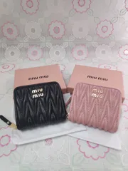 2025年最新】ナッパレザー miumiu 財布の人気アイテム - メルカリ