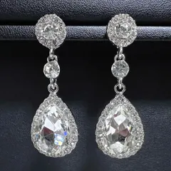 [50mm〜] 映画提供モデル トリプルドロップ プリンセスピアス（クリスタルクリア）ゴージャス ダンス 映画 劇団 パーティ 社交ダンス 水商売 キャバ SA-004-CL