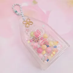 YUKIKO☻さまオーダー＊白蛇抜け殻入りお守り＊５点 白蛇抜け殻と清め塩の土台付き＊うさぎのオルゴナイト＊スーパー