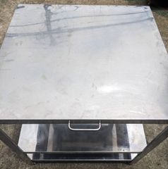 【中古品】　番号S12◆業務用作業台　幅710×奥行650×高さ800mm　動作確認OK