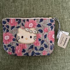 ハローキティ　VIVITIXGIRLS　ビーズブローチ Hello Kitty Pink Sweet Quilt ブローチ | Moon Label - 大月