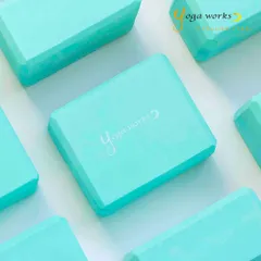 ヨガブロック ヨガワークス ブロック 新品 軽量 EVA mini 単品 ミント yogaworks ヨガ ブロック プロップス ハーフサイズ おしゃれのサムネイル