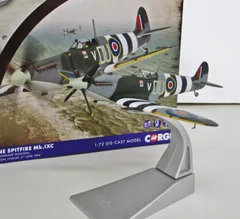 AIRFIX 1/72 Scale Model of the Spitfire, a Full-Build, Brush