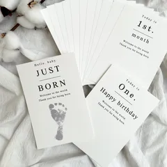 マンスリーカード　月齢カード　月齢フォト　手形足形　出産準備　イベントカード　シンプル　ハガキ　ポストカード　monthly card