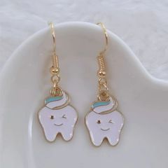 歯 ハブラシ ピアス ホワイト フックタイプ エナメル ユニーク 歯医者 個性的 ワンポイント 歯磨き粉 お揃い ギフト ペア 贈り物 贈りもの 新品