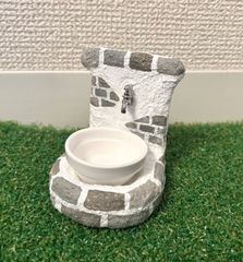 爬虫類　お水入れ　レオパ