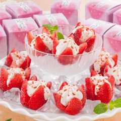 A-IC  花いちごのアイス / 送料無料 苺