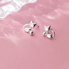 【ピアス】送料無料 S925 シルバー 925  猫ピアス ねこアクセサリー  金属アレルギー対応  非アレルギー  オシャレ 猫雑貨 可愛い 女子  キャット ネコ かっこいい 猫グッズ 八千代 猫雑貨 ギフト 千葉 cats