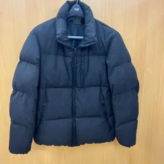 ◎【✨ダウンジャケット✨】GU　XL　サイズ　レディース　男女　兼用　上着　ジャケット　防寒具　長袖　中わた　ポリエステル　化繊　軽量　アウトドア　カジュアル　普段使い　柄　カラー　黒　ブラック　ファスナー　ジッパー　ポケット付き