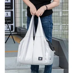 ペットキャリー 犬 猫 キャリーバッグ ペットバッグ ペット キャリー 軽量 通気性 ドッグスリング 抱っこ紐 メッシュ 小型犬・猫用  LLXJ0028