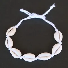 シェル ブレスレット タカラガイ レディース Sサイズ Bohoスタイル アジアン ボヘミアン ハワイアンジュエリー フラダンス リゾート バングル ミサンガ カウリーシェル 巻貝 子安貝 ナチュラルシェル【メール便】220661