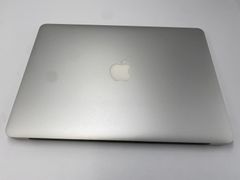 MacBook Air 11インチ A1465 8GB 128GB 箱・充電器付 - メルカリ