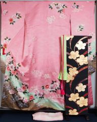 振袖セット 振袖・袋帯・長襦袢・帯揚げ・帯締め ５点 セット 金蒔きぼかしに牡丹模様 Mサイズ 【送料無料 中古】【振袖 着物 セット リサイクル 振袖 リサイクル着物 正絹 袋帯 販売 長襦袢 成人式 きもの天陽】