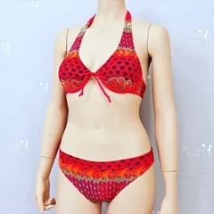 ●SE3F06◇ビキニ 水着 スイムウェア バストきわきわ*ワイヤー三角ビキニ レッド ハイレグビキニ 谷間バスト ホルターネック S◎