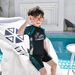 ☆ ブラック×グリーン ☆ 140サイズ ☆ 水着 キッズ 男の子 水着 上下セット 男の子 スイミングウェア スイムウェア キッズ 子供 子ども こども ジュニア水着 セパレート 半袖 Tシャツ おしゃれ 海パン スイムパンツ ラッシュガード 2点セット