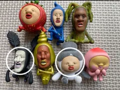 【新品未使用】　【２個セット】　こびとづかん　おすわりマスコット　おすわりマスコット2 　アラシクロバネ　カクレケダマ　フィギュア　マスコット　小人図鑑　こびと図鑑　こびとずかん　おもちゃ　カプセルトイ　ガチャガチャ　ガチャ　ガシャポン