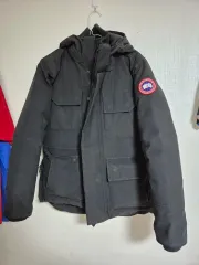   ダウンジャケット メイトランドパーカー　レッド Canada Goose ダウンジャケット メイトランドパーカー レッド