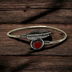 ブレスレット シルバー 50% 羽 コーラル インディアンジュエリー バングル 天然石 無骨 デザイン ビンテージ アンティーク 古着 vintage シルバー ブラス 2025  3500 p20/