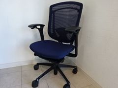 オカムラ　コンテッサチェア ハイバック　中古品　メッシュネイビー　ランバサポート機能つき 　値下げしました