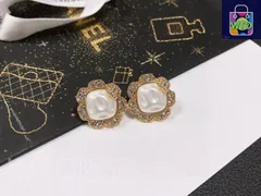 【今日特価】Chanel シャネル ヴィンテージ ダブル C イヤリング