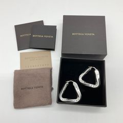 BOTTEGA VENETA ボッテガヴェネタ フープピアス エッセンシャル ツイスト トライアングル ピアス 両耳用 Ag925  SV925 シルバー ボッテガべネタ 大きめ アクセサリー 【中古】ABランク　5_301
