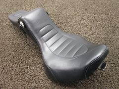 イントルーダー400 クラシック シート □A406！VK54A スズキ 【 K509 】 INTRUDER CLASSIC キャブ車 動画有