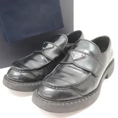 IT9G5I2UTJZK PRADA プラダ チョコレート ブラッシュドレザー ローファー 2DE127 ビジネスシューズ ロゴプレート 革靴 ブラック メンズ サイズ9