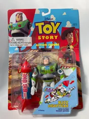 トイ・ストーリー　バズライトイヤー　フライングロケット