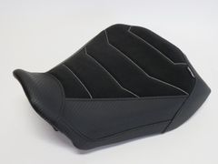 CB650R CBR650R cb650r cbr650r 2024 以降 カスタム フロント シート 本体あり ストライプ 黒Xカーボン調