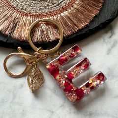 red rose♡レジンイニシャルキーホルダー　E