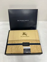 未使用　バーバリー　ダウンケット　ノバチェック　ダウン　フェザー　箱入り 未使用 バーバリー ダウンケット ノバチェック ダウン フェザー