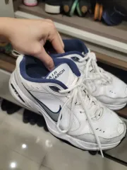【値下げ】新品未使用ナイキエア　NIKE AIR モナーク IV サイズUS12 415445-101-1.jpg