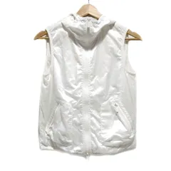 2025年最新】BURBERRYGOLFレディースベストの人気アイテム - メルカリ