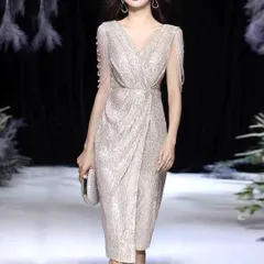 スパンコールの煌びやかな イブニングドレス?.?