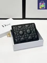 【今日特価】Dior ディオール クラシック多機能スモールウォレット 輸入羊皮で仕上げ細かい作り高品質