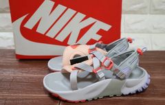 新品 23㎝24㎝25㎝ ナイキ　NIKE WMNS ONEONTA SANDAL レディース　サンダル　グレー