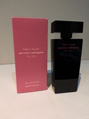 IT/G17E 未使用 narciso rodriguez ナルシソ ロドリゲス for her フルール ムスク オードパルファム ジェネラススプレー 75mL
