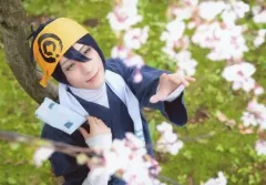 【中古】生写真(男性) 鈴木拡樹(三日月宗近)/横型・上半身・内番衣装・右向き・植物・野外・キャラクターショット/「舞台『刀剣乱舞』悲伝 結いの目の不如帰」ブロマイド(個人セット)