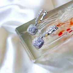 13 ラインストーン ピアス 上品 シルバー  シンプル スクエア 四角 韓国