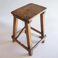 ✰最終セール✰木製スツールアンティーク家具　ヴィンテージ家具　古道具レトロ椅子 アンティーク 丸椅子 木製スツール ヴィンテージ レトロ ￥2,728
