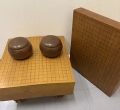 美品 碁盤 脚付き ヘソあり 天然木 厚さ4.8寸 SK-OS2041 美