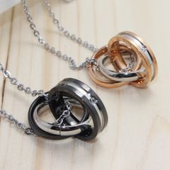 【在庫限り】　カップル　トリプル　リング　ネックレス