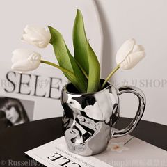 Item thumbnail for item fa4d46e8-b5cd-4cea-a056-1fec8212e04c